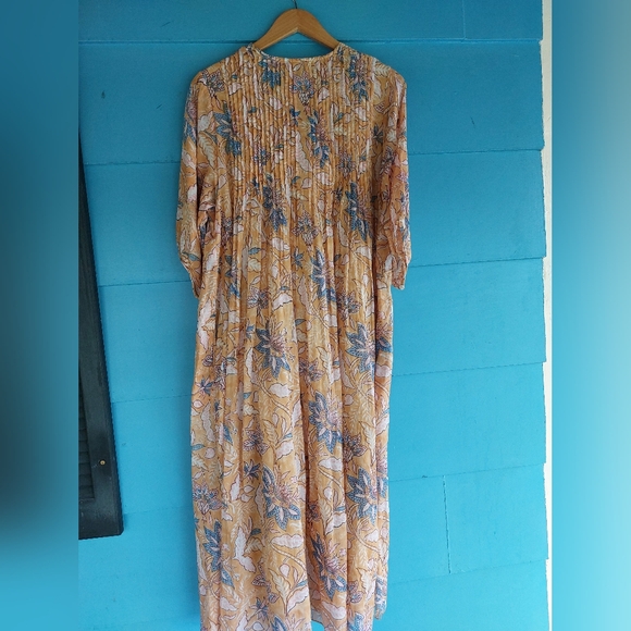 Floral Maxi Dress in Orange and Blue - Picture 4 of 4